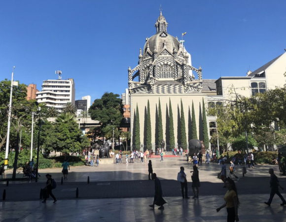 Free City Tour comuna 13 recargado con transporte